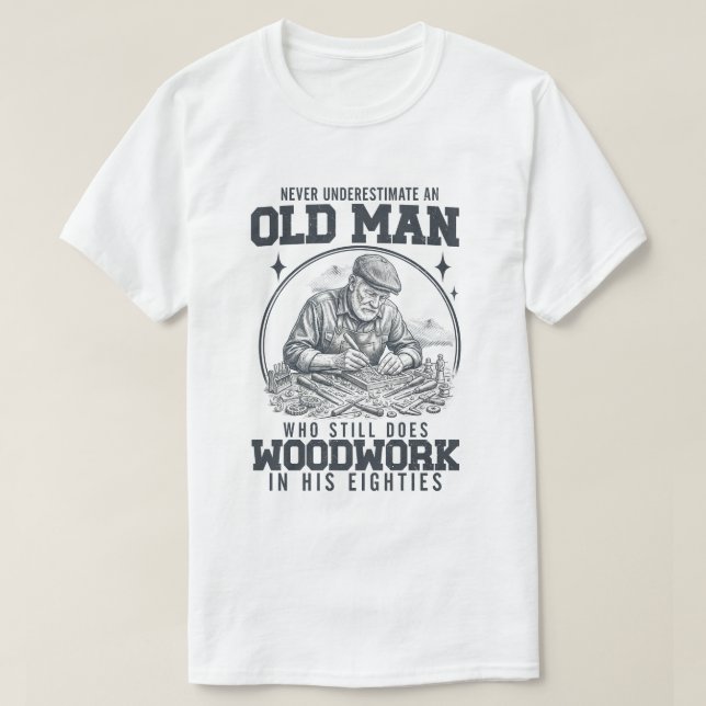 Camiseta Woodworker Daily Commute Coffee – Funny Carpenter  (Diseño del anverso)