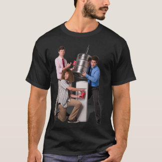 Camiseta Workaholics Keg Water Cooler Pullover