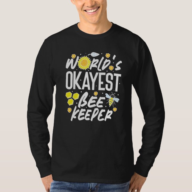 Camiseta World's Okayest Beekeeper   (Anverso)