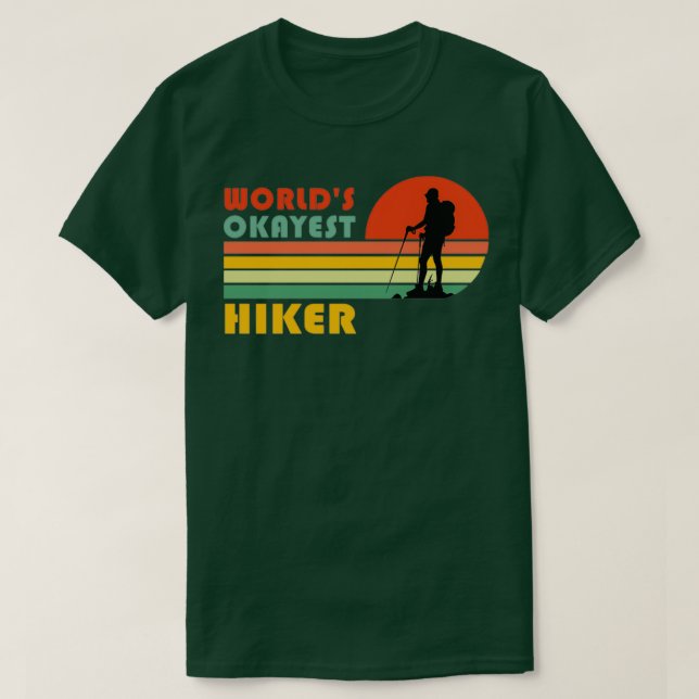 Camiseta Worlds Okayest Hiker Gracioso Senderismo Retro Vin (Diseño del anverso)