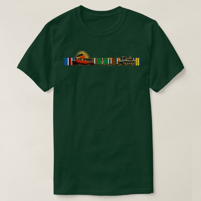 Camiseta WWII Service Ribon Bar con M18 HellCat Killing Ger (Diseño del anverso)