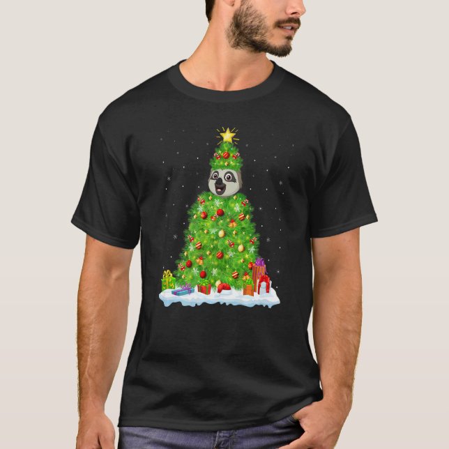 Camiseta Xmas Decorations Lights Santa Sloth Christmas Tree (Anverso)