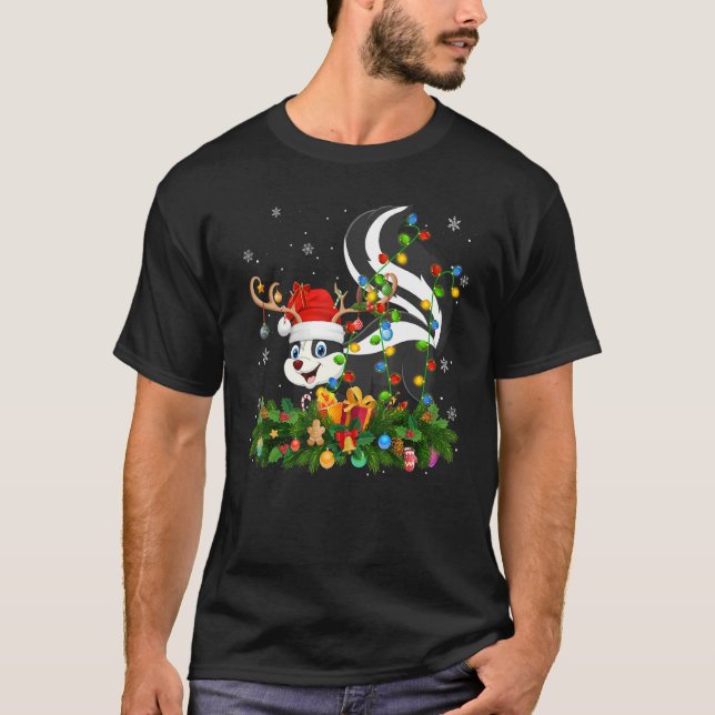 Camiseta Xmas Holiday Reindeer Hat Santa Skunk Christmas (Anverso)