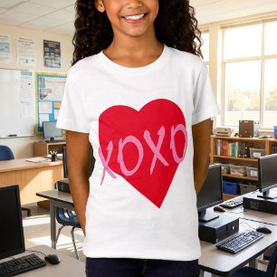 Camiseta XOXO Besos Abrazos Corazón Rosa de Niña