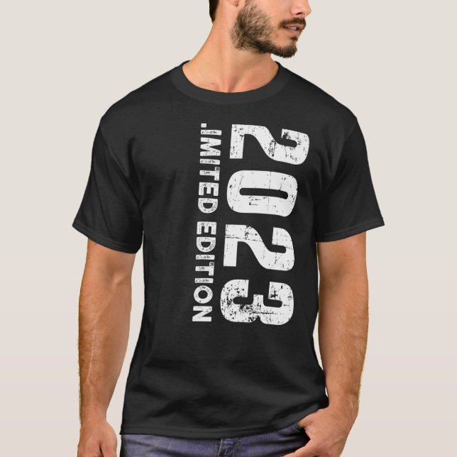 Camiseta y 2023 (Anverso)