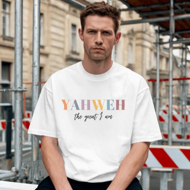 Camiseta Yahweh el gran Yo soy cristiano  (Yahweh The Great I Am Christian faith based shirt for men. For Bible study, church or everyday wear.)