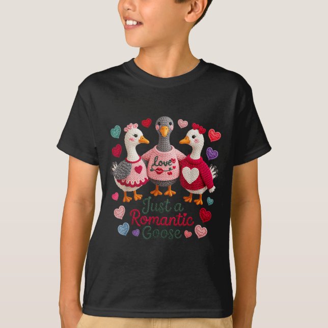 Camiseta Yarn Funny Valentine Just A Romantic Goose Hearts  (Anverso)