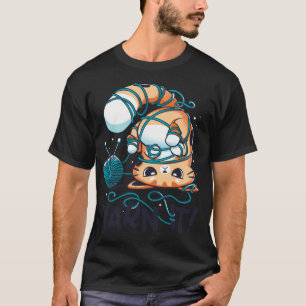 Camiseta Yarn It - Cute Silly Cat