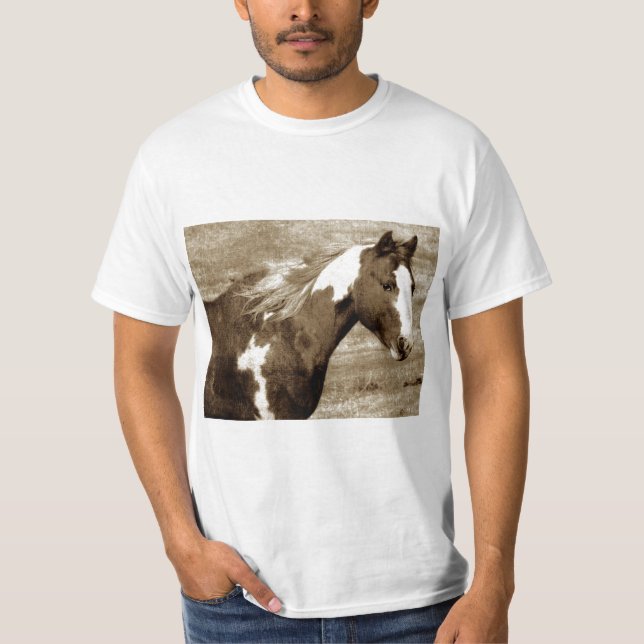 Camiseta Yegua de mirada antigua de la pintura (Anverso)