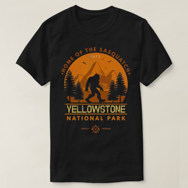 Camiseta Yellowstone Wilderness Wyoming Sasquatch (Diseño del anverso)
