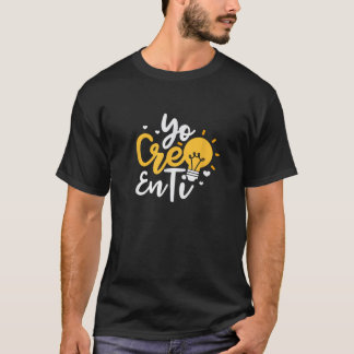 Camiseta Yo creo en ti bombilla de profesores de español