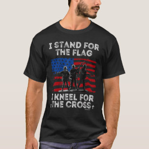 Camiseta Yo Defiendo La Bandera Que Me Arrojé Por La Cruz 1