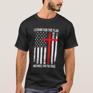 Camiseta Yo Defiendo La Bandera Y El Arrodillo A La Cruz De