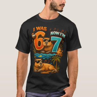 Camiseta Yo tenía seis años ahora tengo siete 6 7 Capybara