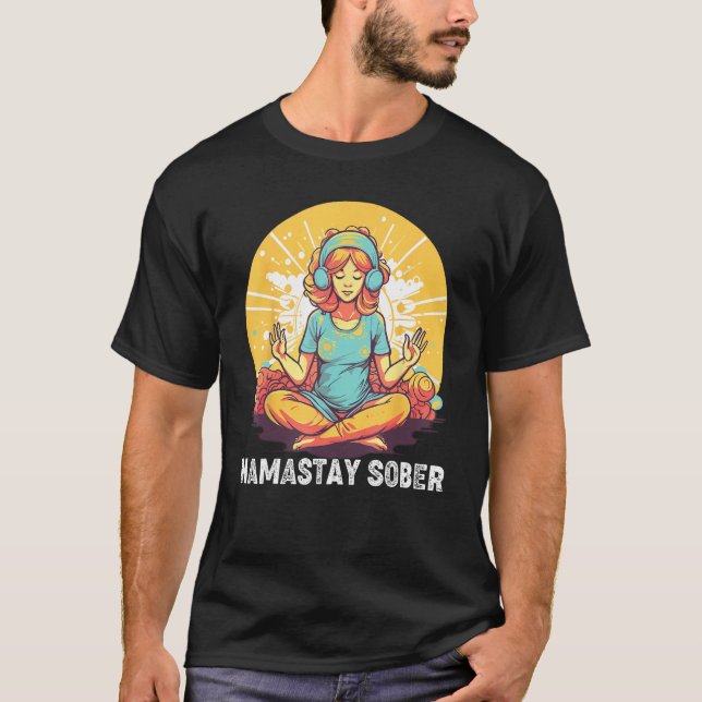 Camiseta Yoga Meditate Exhale Inhale Tipsy Drinking Namasta (Anverso)