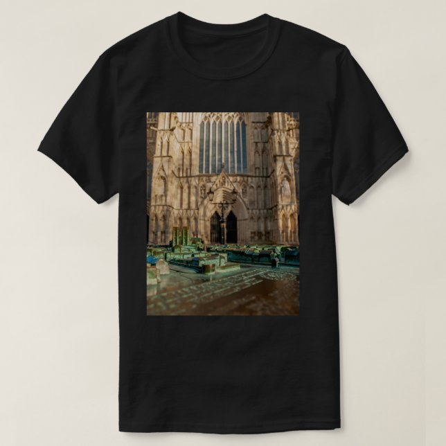 Camiseta York Minster (Catedral) y modelo en primer plano L (Diseño del anverso)