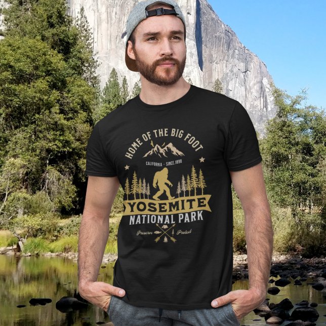 Camiseta Yosemite National Park Home of the Big Foot (Subido por el creador)