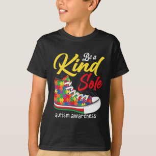 Camiseta Zapatos rompecabezas del Mes de Concientización so