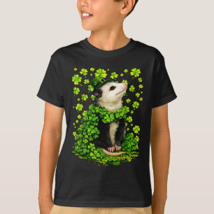 Camiseta Zarigüeya afortunada con tréboles de shamrocks st 