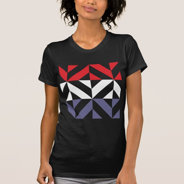 Camiseta ZigZag geométrico rojo blanco y azul (Anverso)