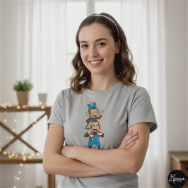 Camiseta Zina and Mimo carrying her on his shoulder.