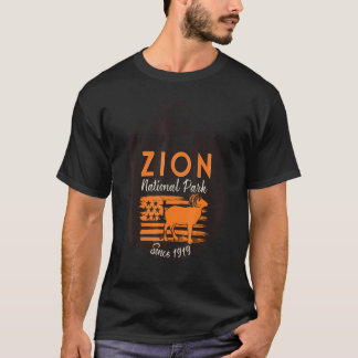 Camiseta Zion National Park US Flag Bighorn Sheep Mountains