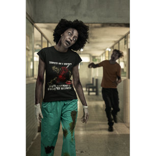 Camiseta Zombie En Una Halloween Presupuestaria