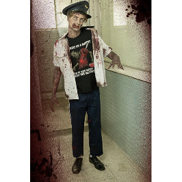 Camiseta Zombie En Una Halloween Presupuestaria