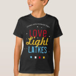 Camiseta Zoom Hanukkah Fiesta Love Light Latkes Funny Cita<br><div class="desc">¿Llevando a cabo un fiesta de ZOOM Hanukkah/Chanukah este año? ¡Entra a todos en el espíritu de la fiesta con camisetas que hacen juego! Esta Camiseta de Cita divertida Hanukkah Black Latkes alegrará a tu familia Fiesta Hanukkah en persona y sobre todo si está en línea! Pide uno para cada...</div>