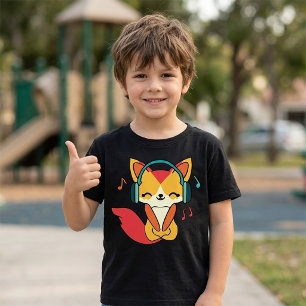 Camiseta Zorro feliz con auriculares escuchando música.