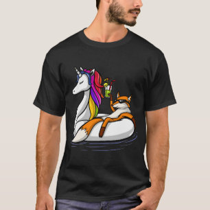 Camiseta Zorro montando un flotador de unicornio