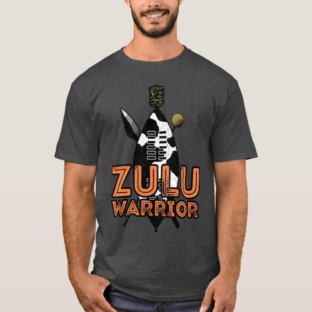 Camiseta Zulu Warrior Shield Spear Knobkerrie Africa  (Anverso)