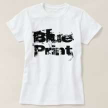 Camisetas a juego de la mamá y del bebé del modelo