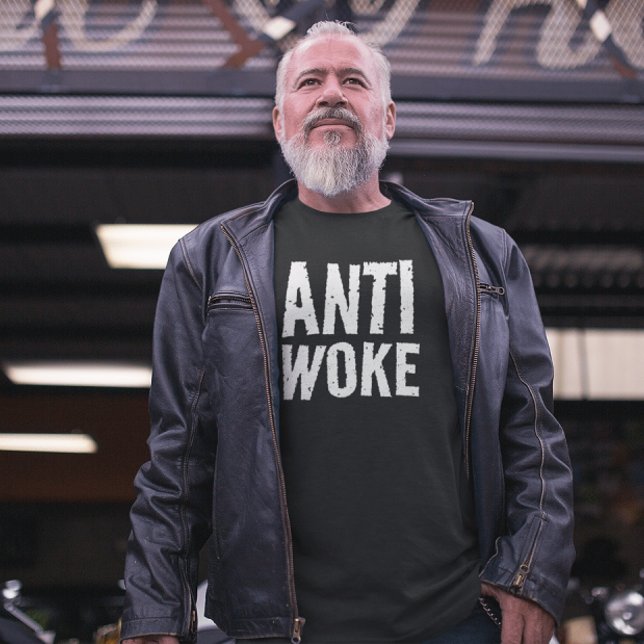 CAMISETAS ANTI WOKE EN NEGRO (Subido por el creador)