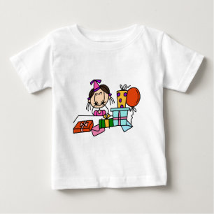 Camisetas de chica de pelo castaño con regalos de 