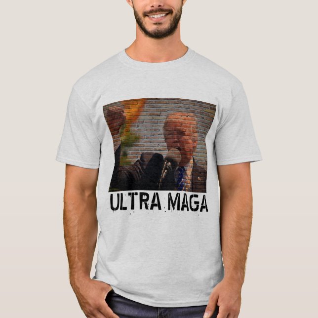 CAMISETAS DE DONALD TRUMP ULTRA MAGA (Anverso)