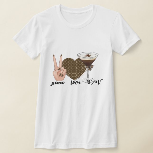 Camisetas de mujeres "Peace love LV". (Distribución)