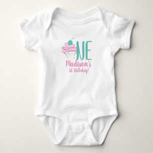 Camisetas de remolino de pastelito para el primer