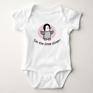 Camisetas del pingüino de la pequeña hermana