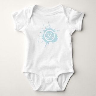 Camisetas del planeta orgánico azul AUM