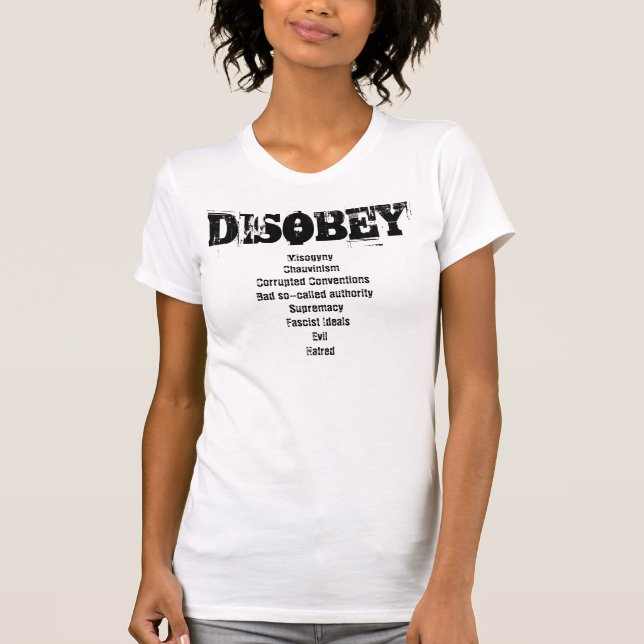 CAMISETAS DISOBEY - LÍDERES DE TENDENCIA - ESTILO  (Anverso)