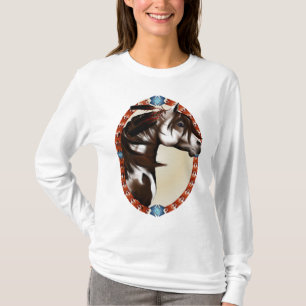 Camisetas emplumado del óvalo del caballo de la