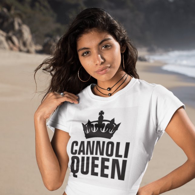 CAMISETAS EN CAMISETA DE LA REINA CANNOLI (Subido por el creador)
