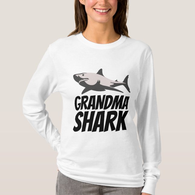 Camisetas GRANDMA SHARK (Anverso)