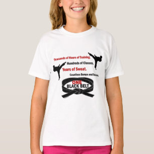 CAMISETAS y ROPA de UN KARATE de la correa negra 1