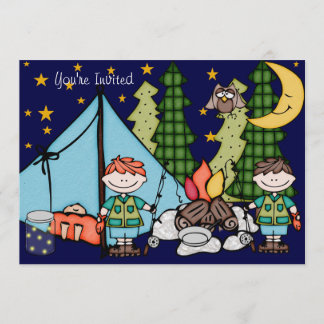 Camping de chico rubio Cumpleaños 5x7 Invitación