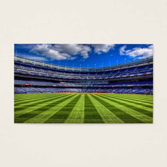 Campo de fútbol crea el propio (Frente)