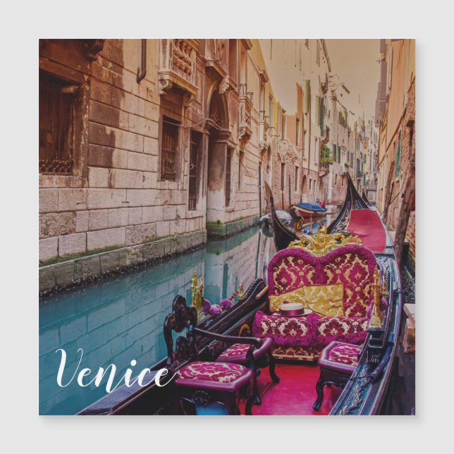 Canal con gondola tradicional en Venecia, Italia (Anverso)