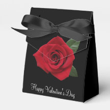 Candía de rosas rojas o caja de El día de San Vale