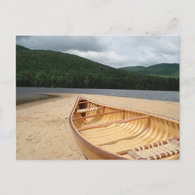 Canoa en la postal de la playa (Anverso)